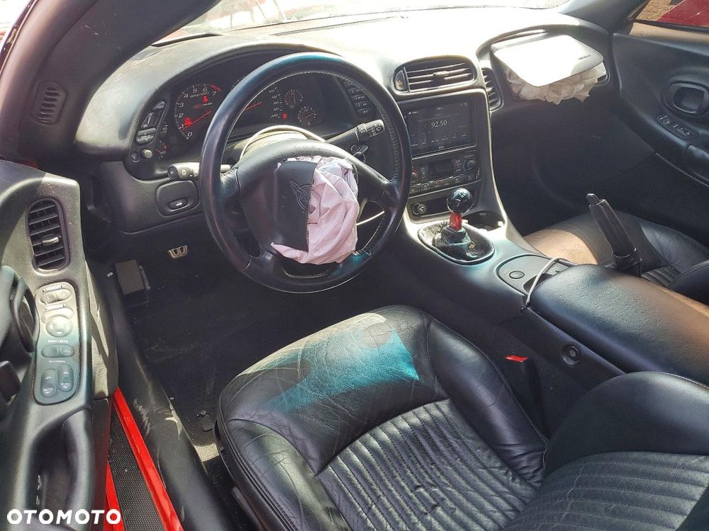 Chevrolet Corvette - 7