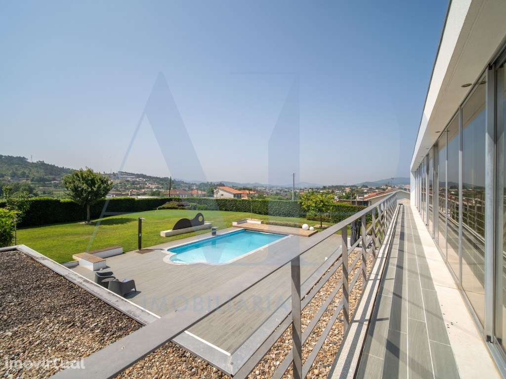 Moradia T4 +1 com piscina - Grande imagem: 5/34