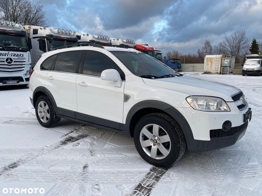 Chevrolet Captiva 2.4 2WD 7 Sitzer LS - 1
