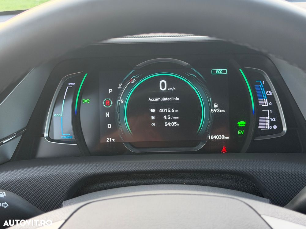 Hyundai IONIQ 1.6 GDI Premium - 18