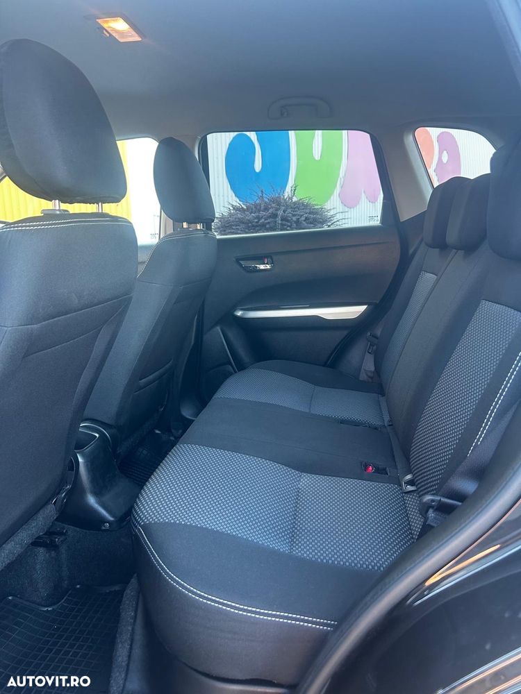 Suzuki Vitara 1.6 Passion - 8