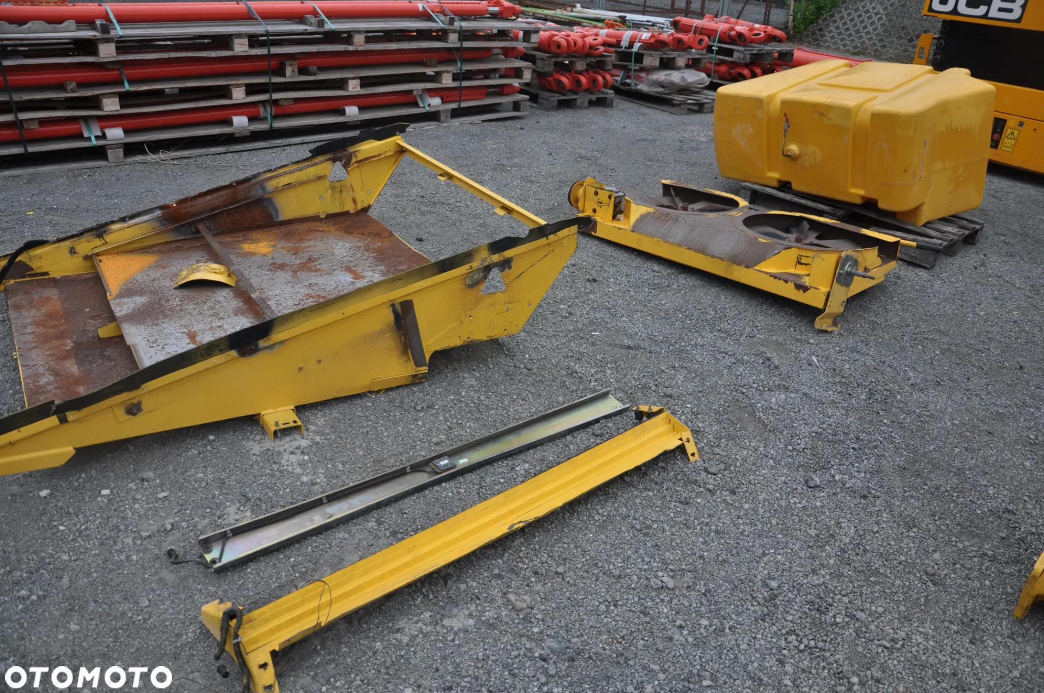 Kabina silnik skrzynia New Holland TX 64 65 66 67 68 - 9