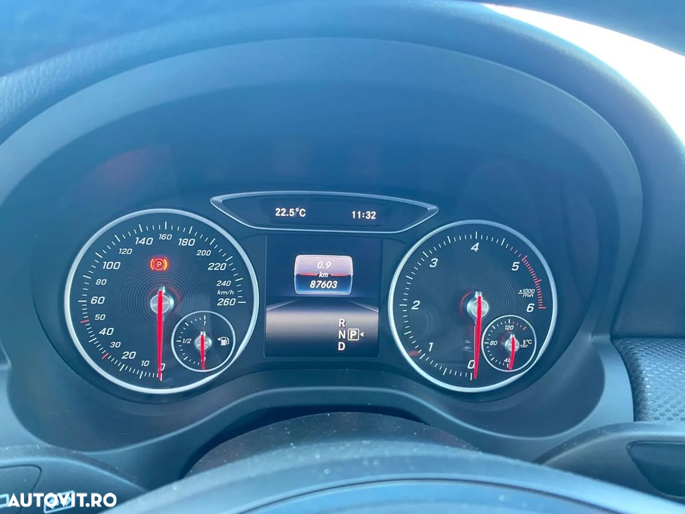 Mercedes-Benz A - 5