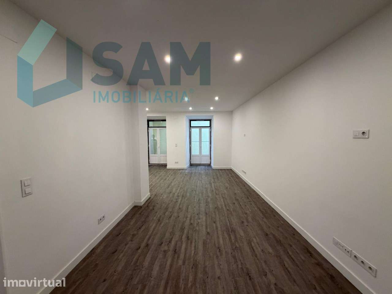Apartamento T1+1 com pátio privativo no Bairro Alto, Lisboa - Grande imagem: 5/13
