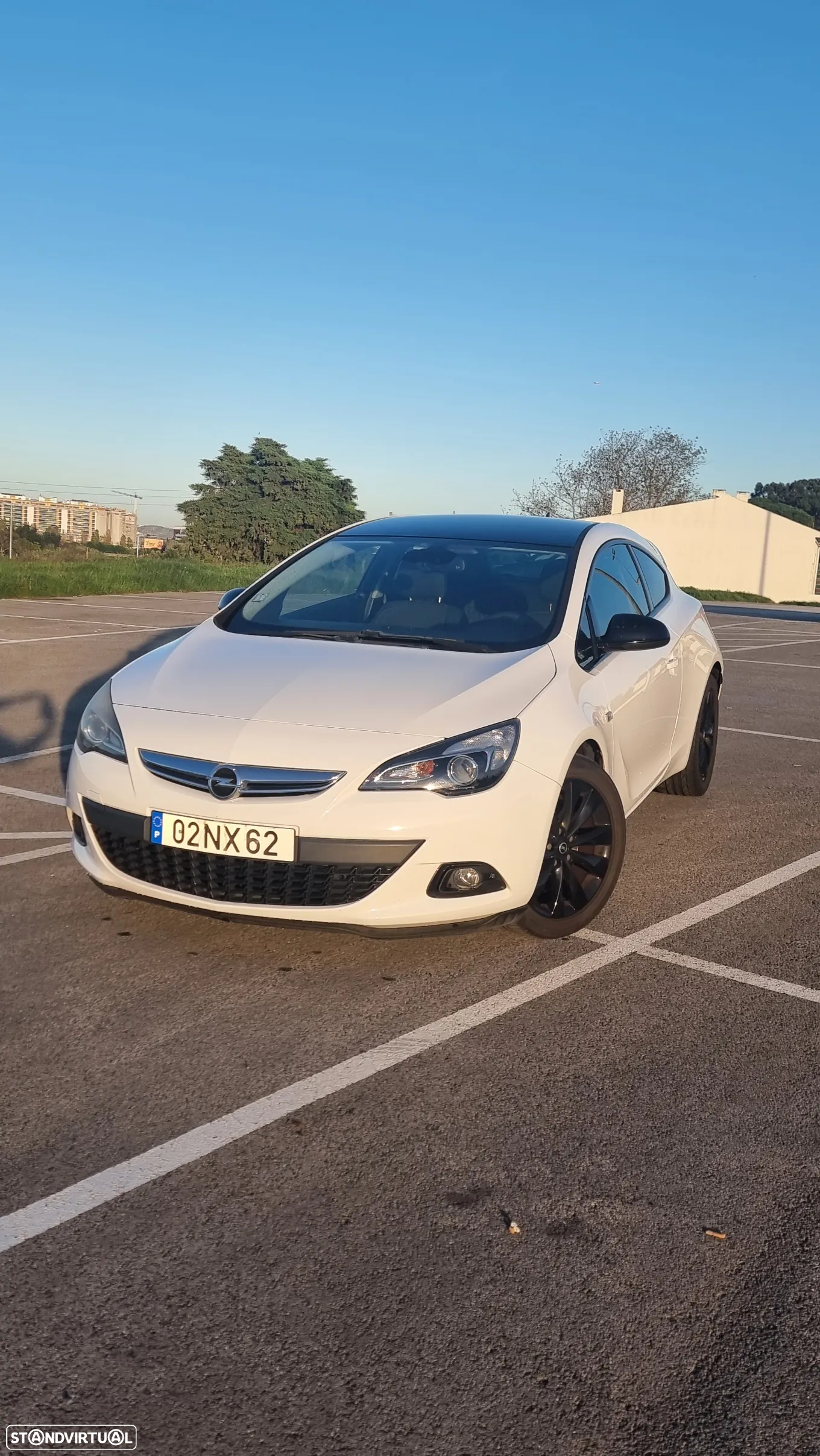 Opel Astra GTC 1.7 CDTi S/S - 13