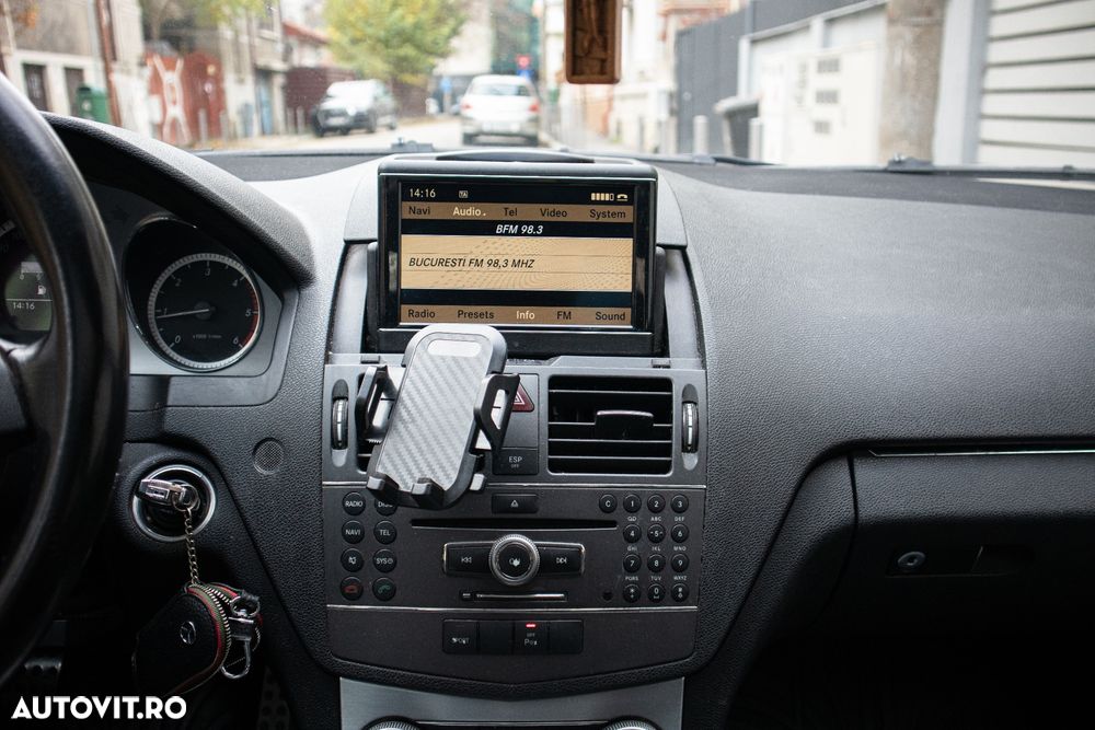 Mercedes-Benz C 220 CDI DPF BlueEFFICIENCY SPORT EDITION - 4