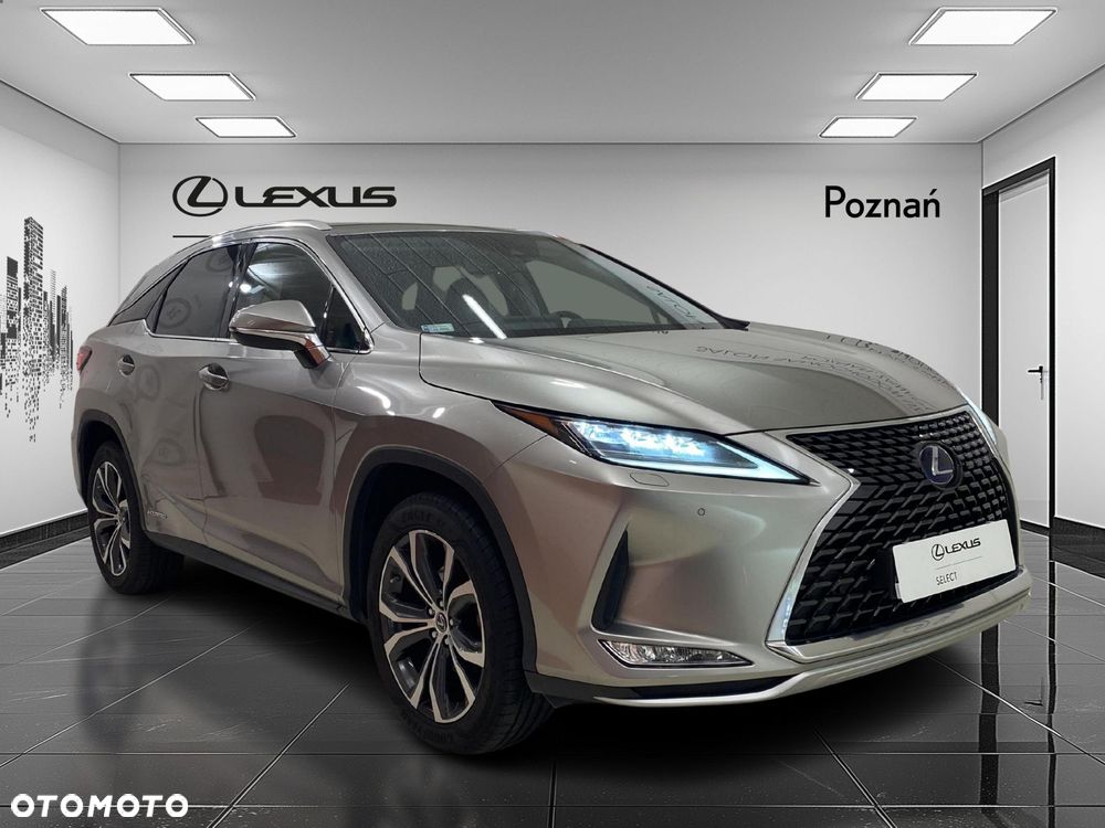 Lexus RX - 8