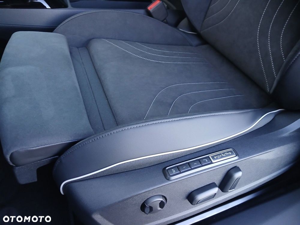 Volkswagen ID.4 77kWh Style Plus - 9