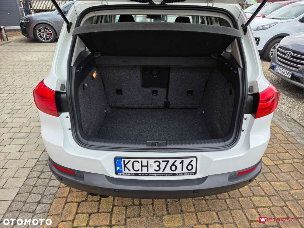 Volkswagen Tiguan - 13