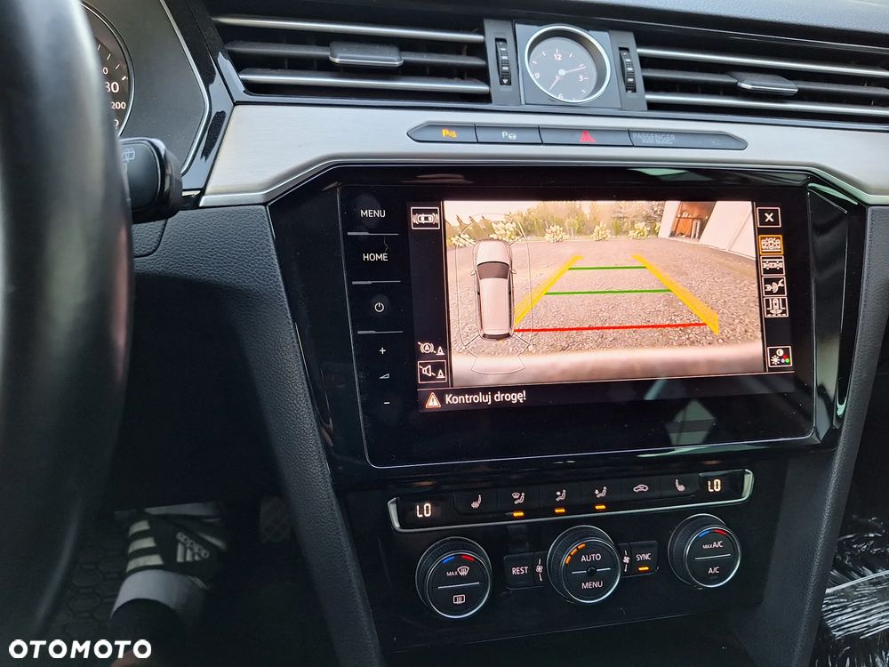 Volkswagen Passat 2018 photo 4