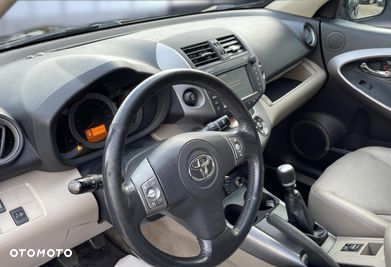 Toyota RAV4 2.2 D-CAT 4x4 Executive - 15