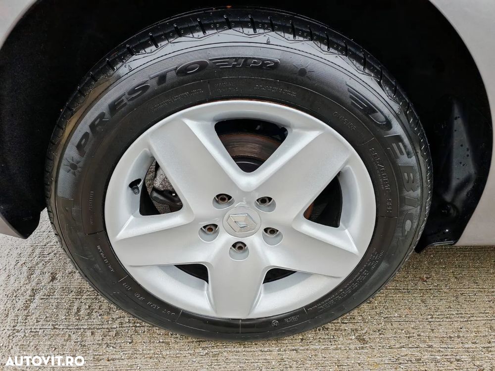 Renault Grand Scenic 1.6 dCi Energy Privilege - 11