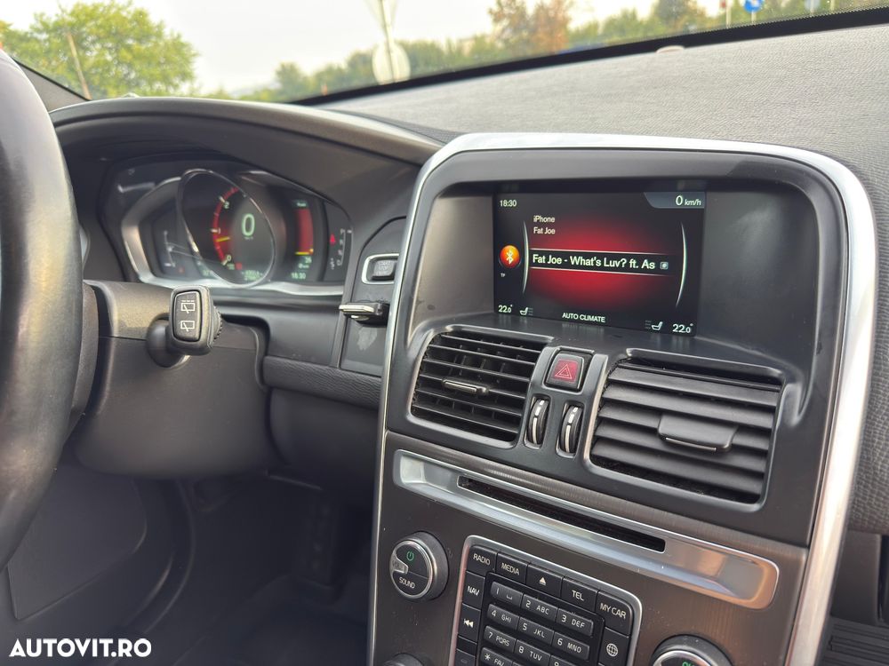 Volvo XC 60 D5 AWD Aut. Summum - 17