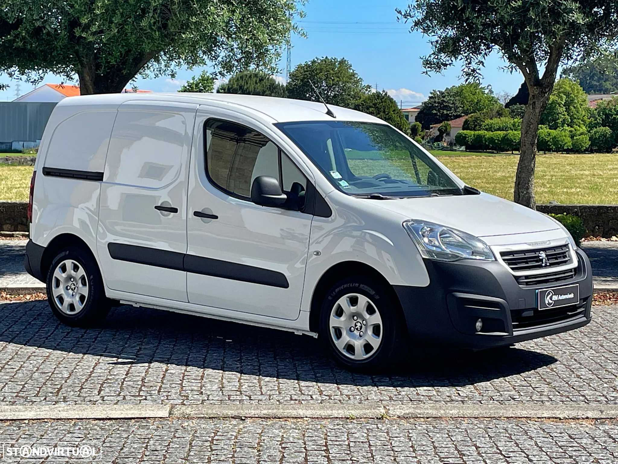 Peugeot Partner 1.6 HDI (120cv) IVA Dedutível - 3