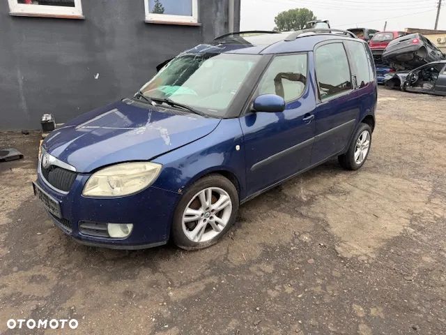 Skoda Roomster na czesci drzwi klapa maska zderzak - 1