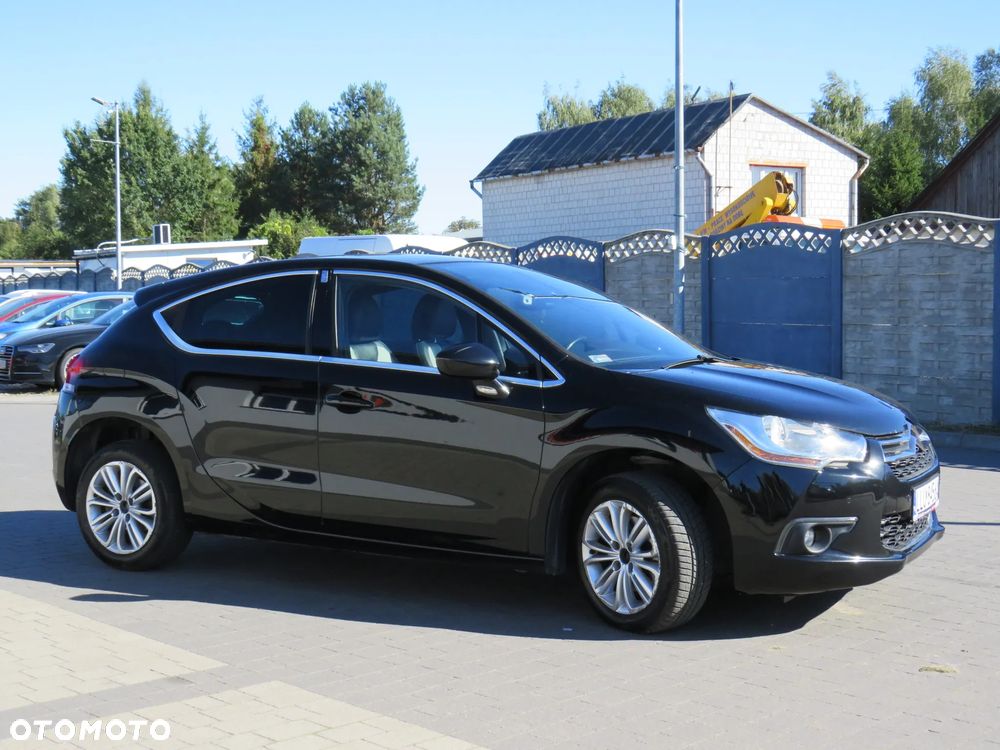 Citroën DS4 2.0 BlueHDi SportChic S&S - 12