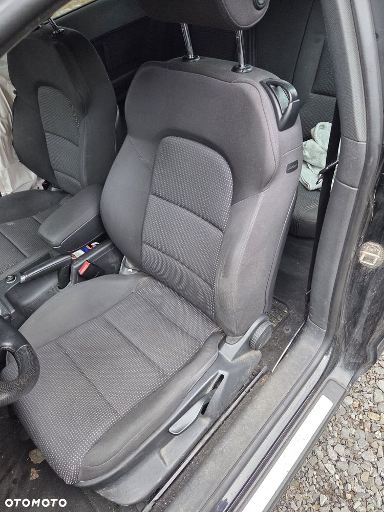Audi A3 3-drzwiowe 1.9 TDI DPF Ambition - 10