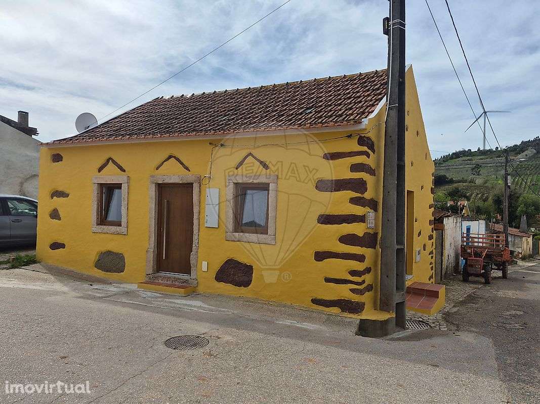 Moradia T1 para venda - Grande imagem: 2/14