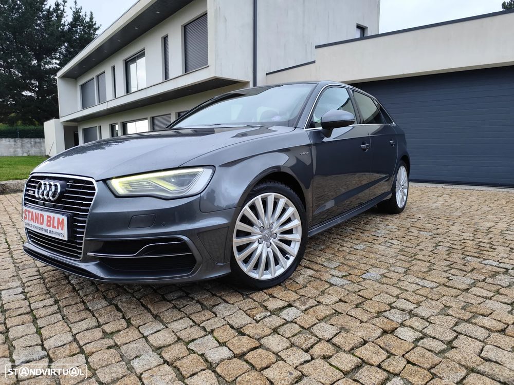 Audi A3 Sportback e-tron 1.4 TFSI S-line S tronic - 2