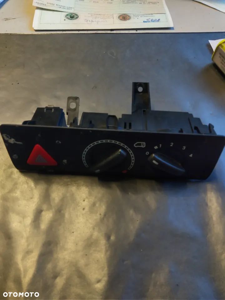 Panel nawiewu T5 7H0919158 L9B9 - 1