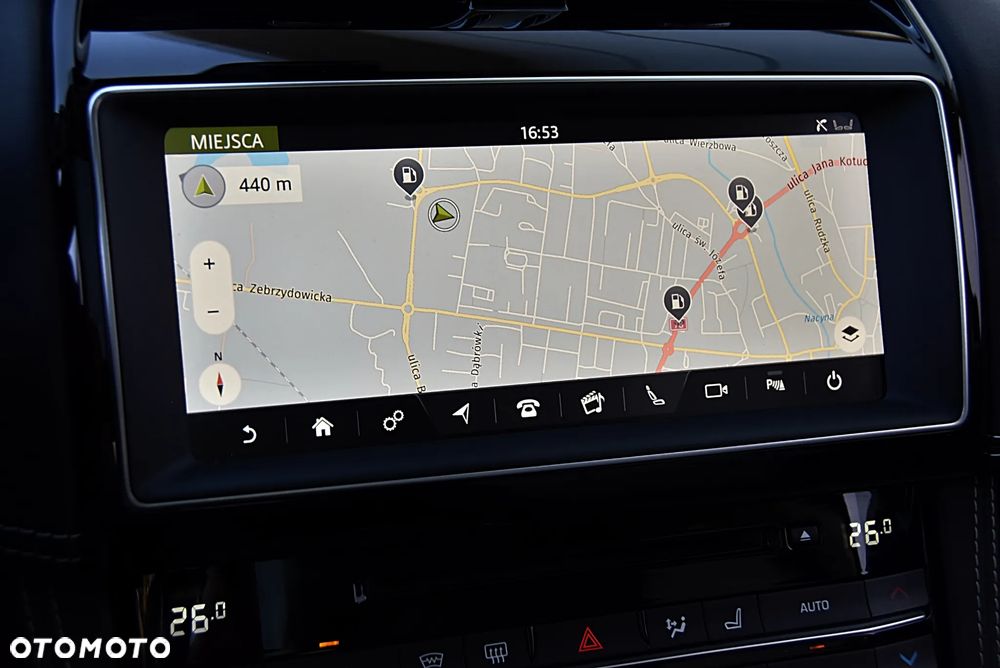 Jaguar F-Pace 2.0 i4P AWD R-Sport - 30