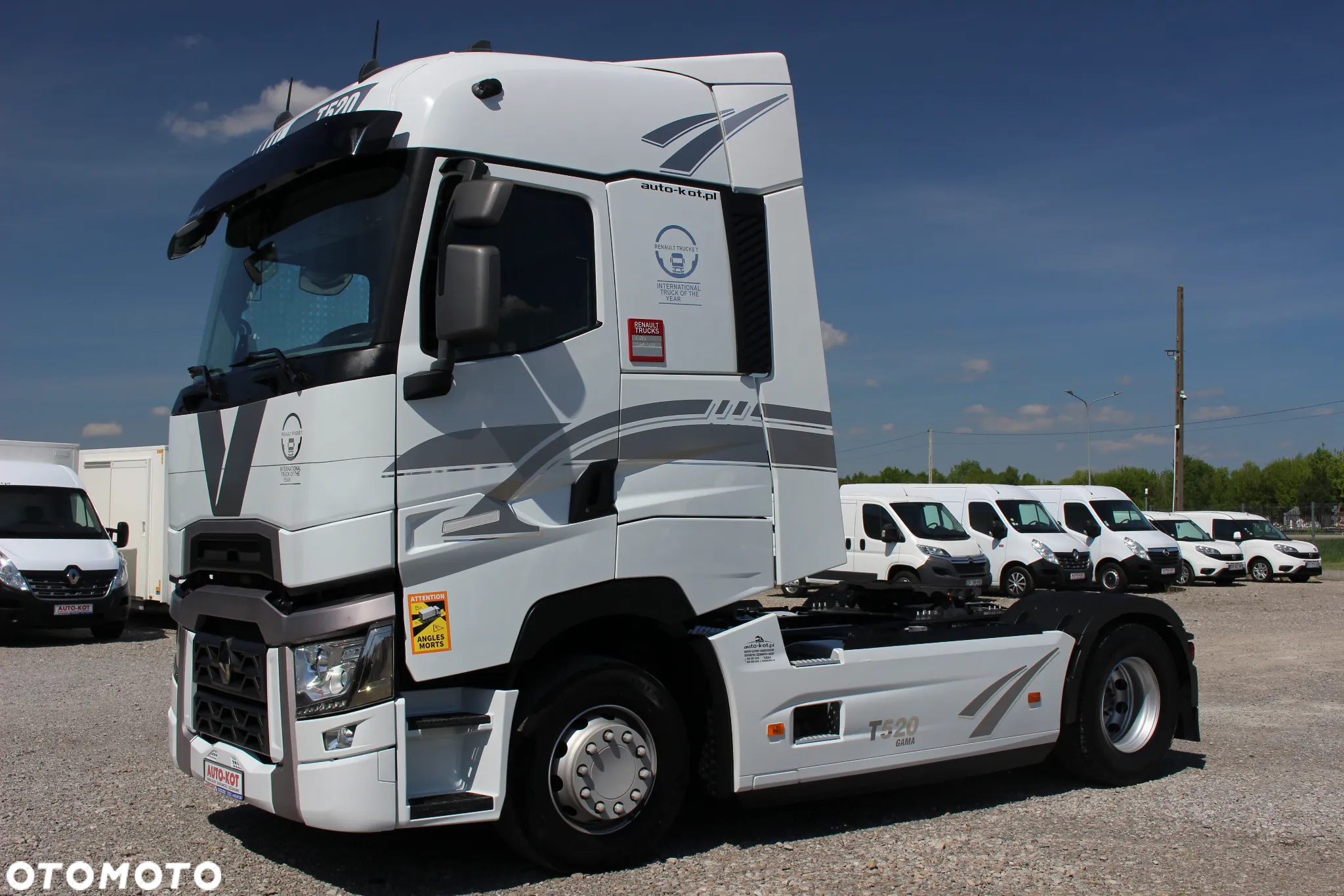 Renault T520 *13L* / KLIMA POSTOJOWA / HIGH CAB / 2 ZBIORNIKI /PEŁNY SPOILER /ACC / BL.MOSTU / Euro 6 /**SERWIS FR**/ STAN IDEALNY / - 7