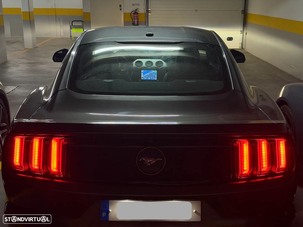 Ford Mustang 2.3 Eco Boost - 14