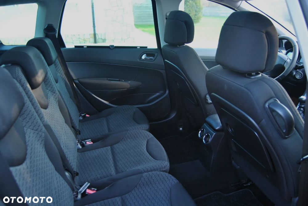 Peugeot 308 150 THP Premium - 8