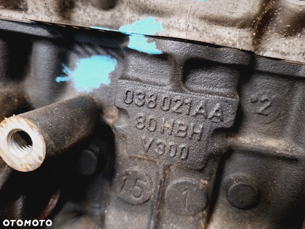 SILNIK AUDI A4 B6 1.9 TDI KOD SILNIKA: AVF GŁOWICA: 038103373R NR37 - 9