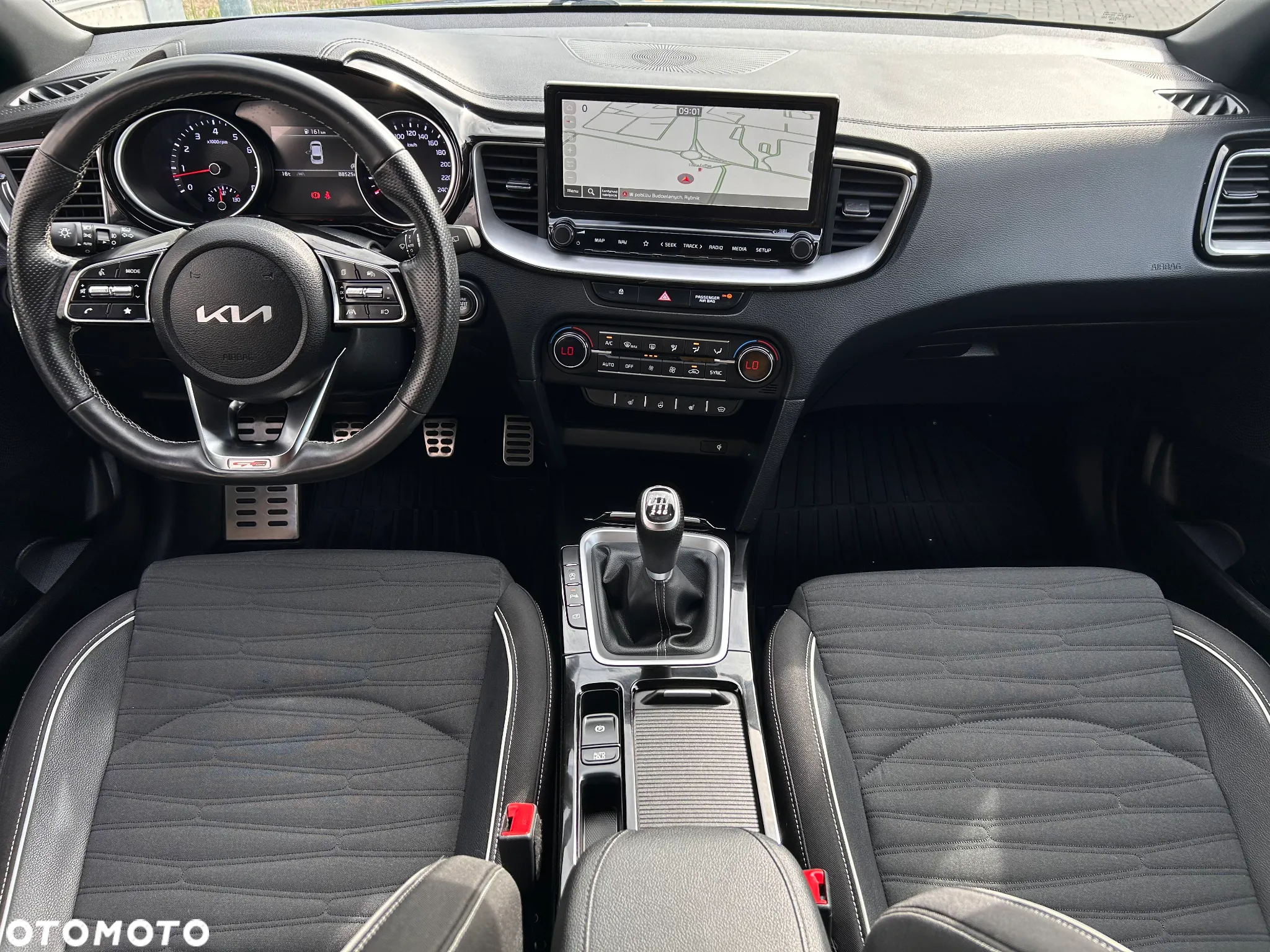 Kia ProCeed 1.5 T-GDI GT Line - 25