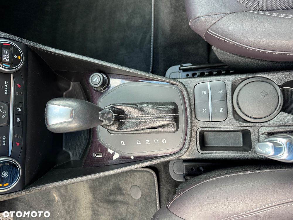 Ford Fiesta 1.0 EcoBoost S&S VIGNALE - 19