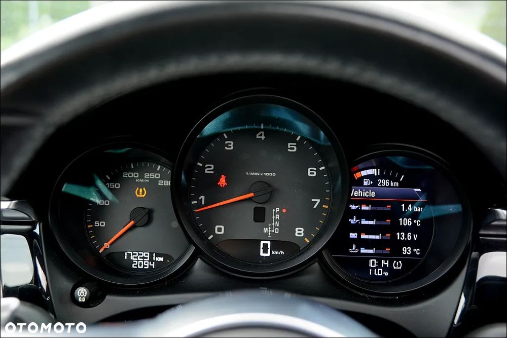 Porsche Macan Standard - 29