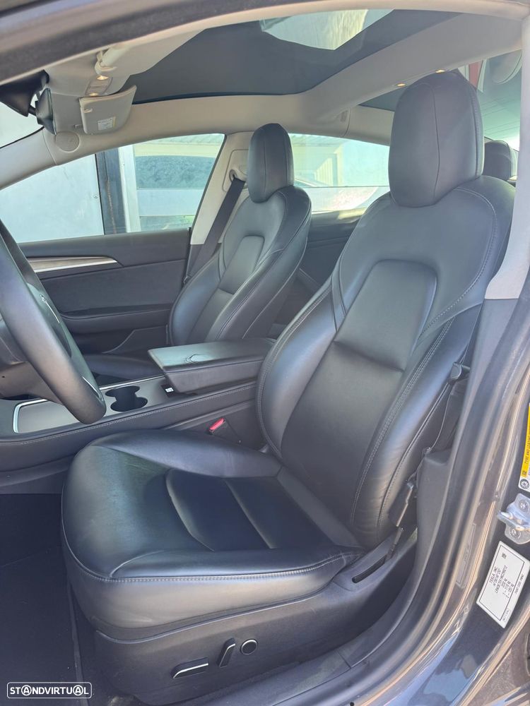 Tesla Model 3 Long Range Tração Integral - 19