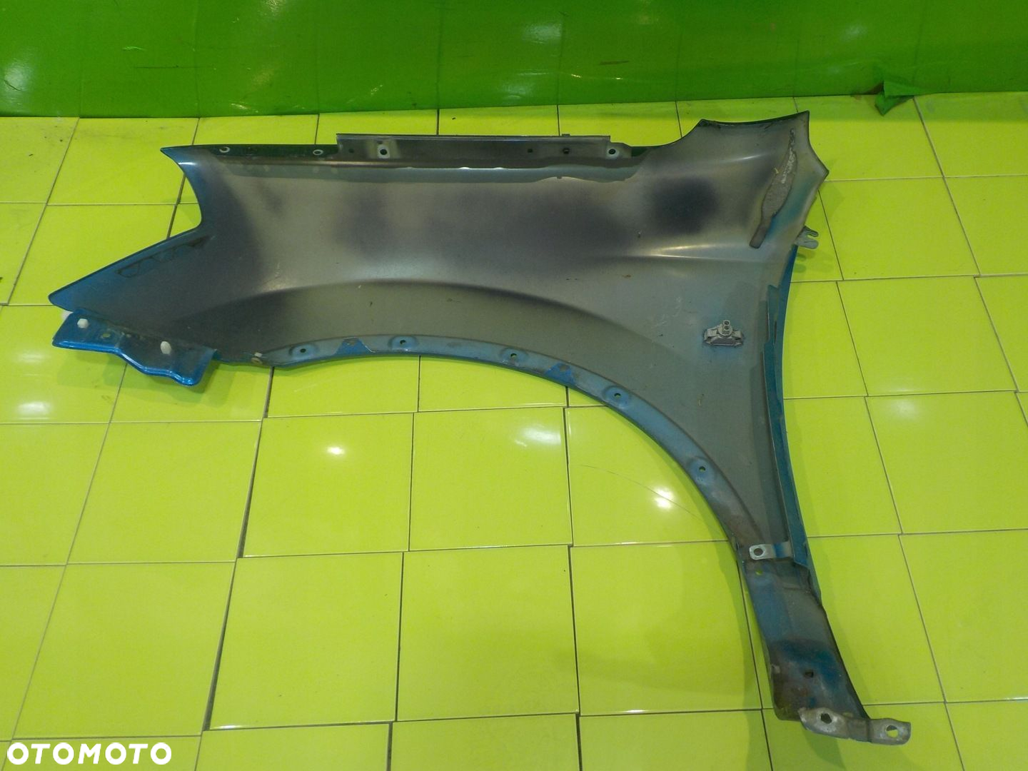 NISSAN QASHQAI I J10 07r blotnik prawy przod - 3