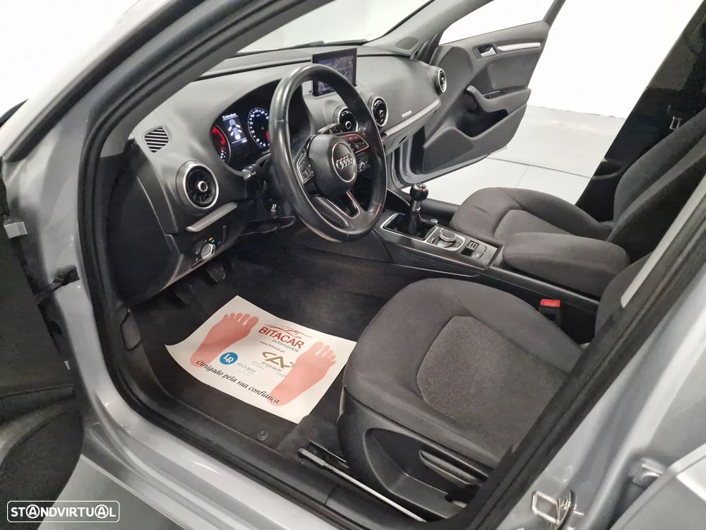 Audi A3 Sportback 1.6 TDI Design - 45