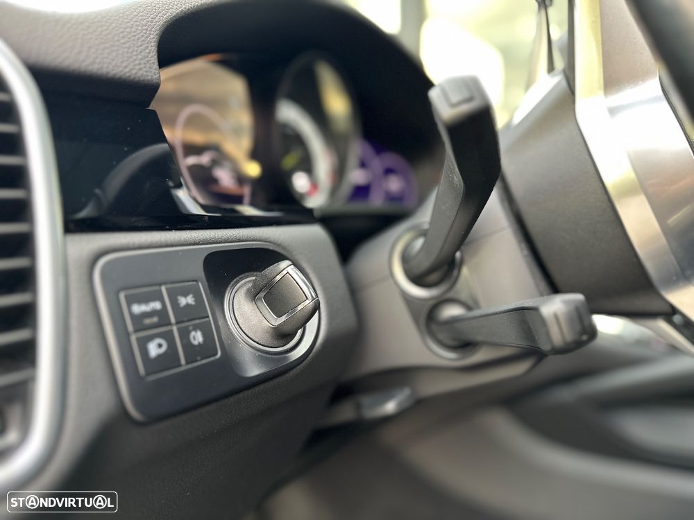 Porsche Cayenne - 17