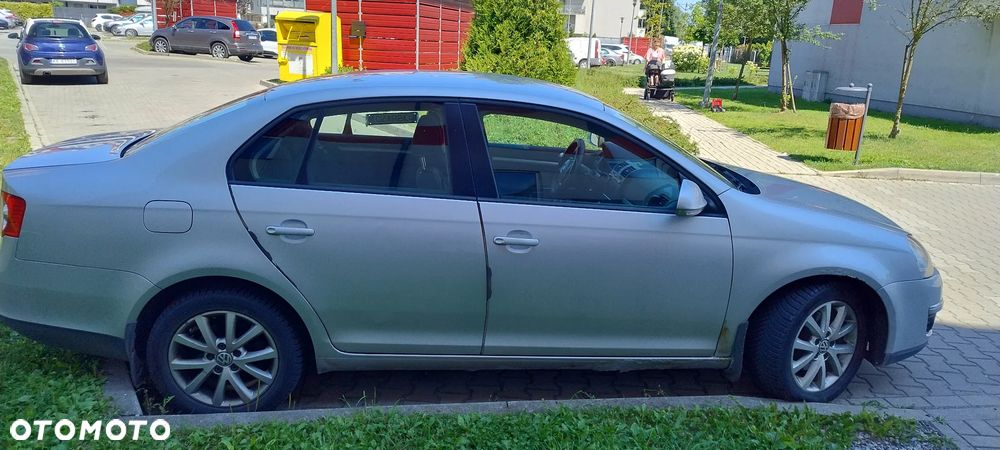Volkswagen Jetta 1.4 TSI Comfortline - 8