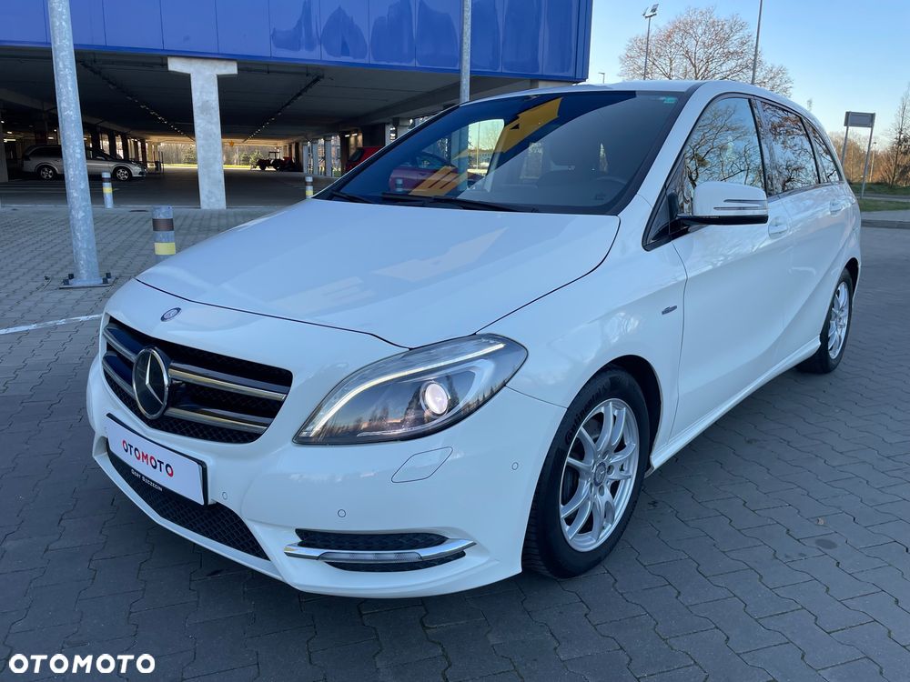 Mercedes-Benz Klasa B 180 CDI (BlueEFFICIENCY) - 1