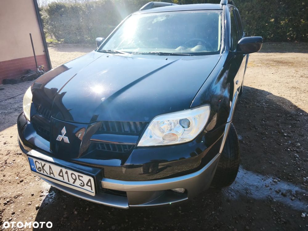 Mitsubishi Outlander 2.0 Comfort 4WD - 5