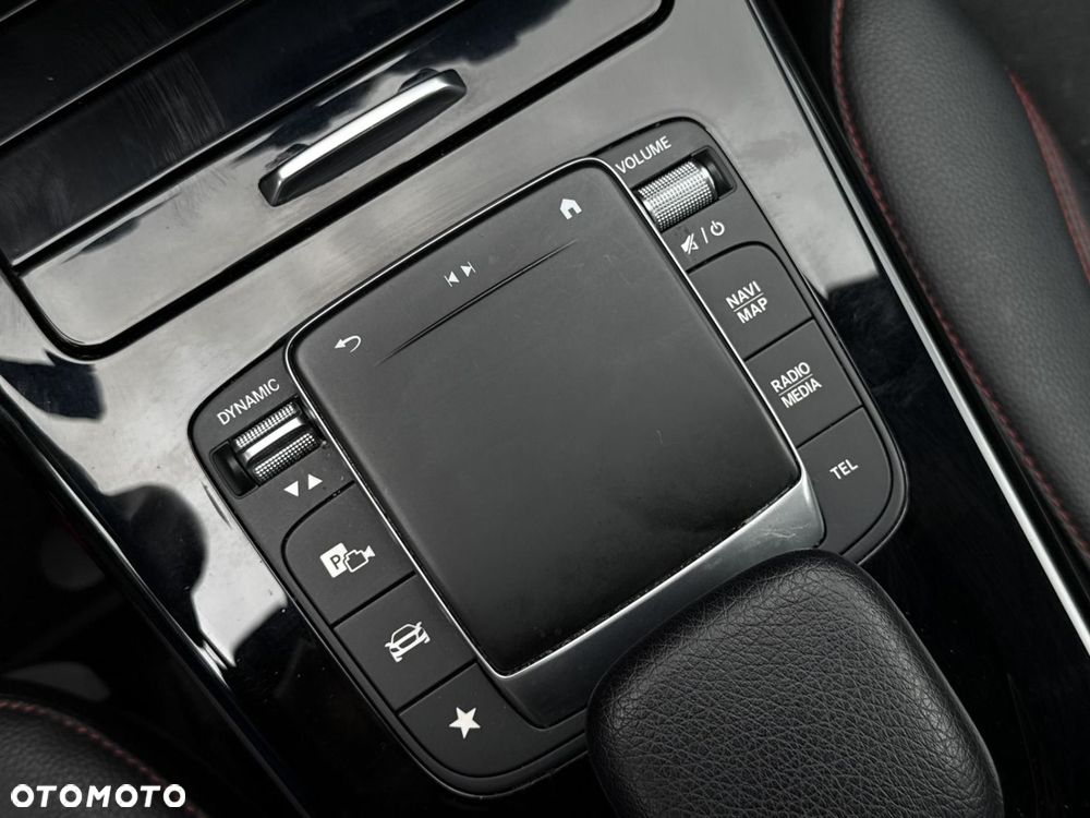 Mercedes-Benz Klasa A 200 AMG Line 7G-DCT - 29