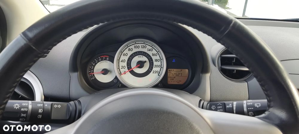 Mazda 2 1.3 Dynamic - 17