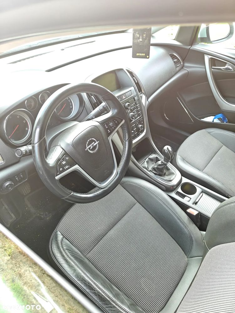 Opel Astra - 4