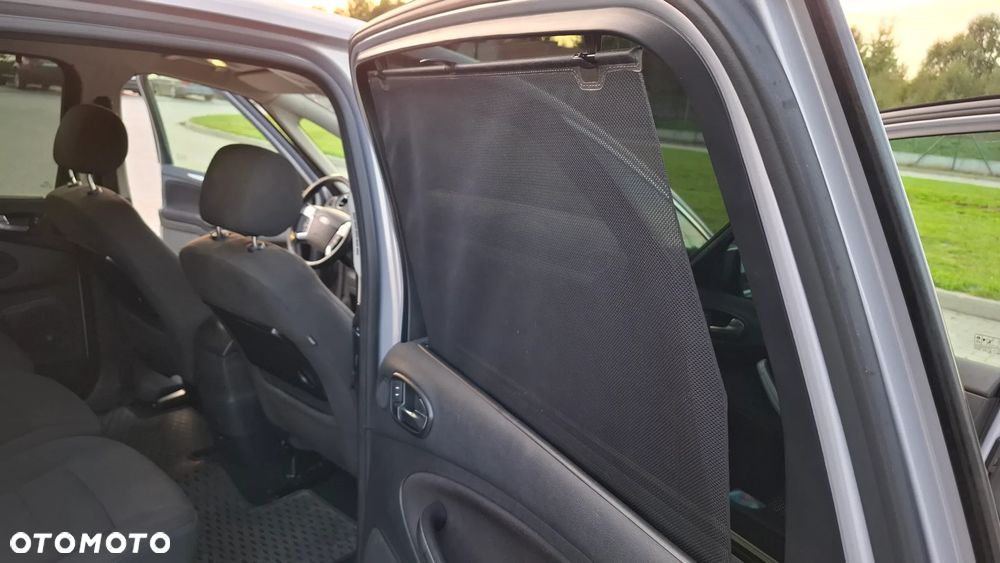 Ford S-Max 2.0 TDCi DPF Titanium - 23