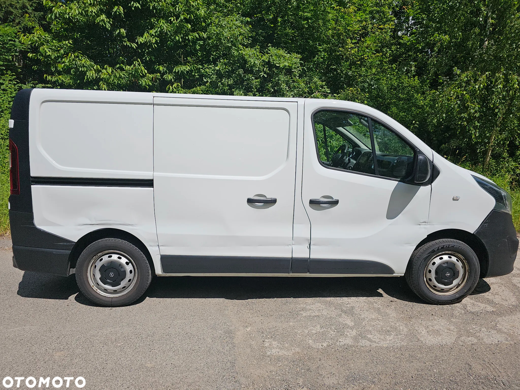 Opel Vivaro - 2