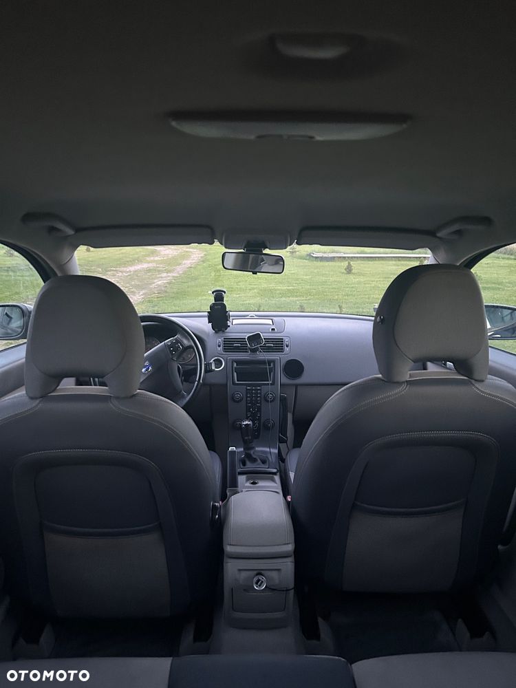 Volvo V50 1.6D - 8