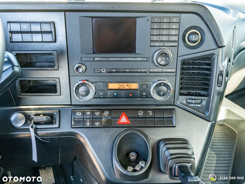 Mercedes-Benz AROCS 3345 6x6 HMF 3220 K hds Żuraw wywrotka - 17
