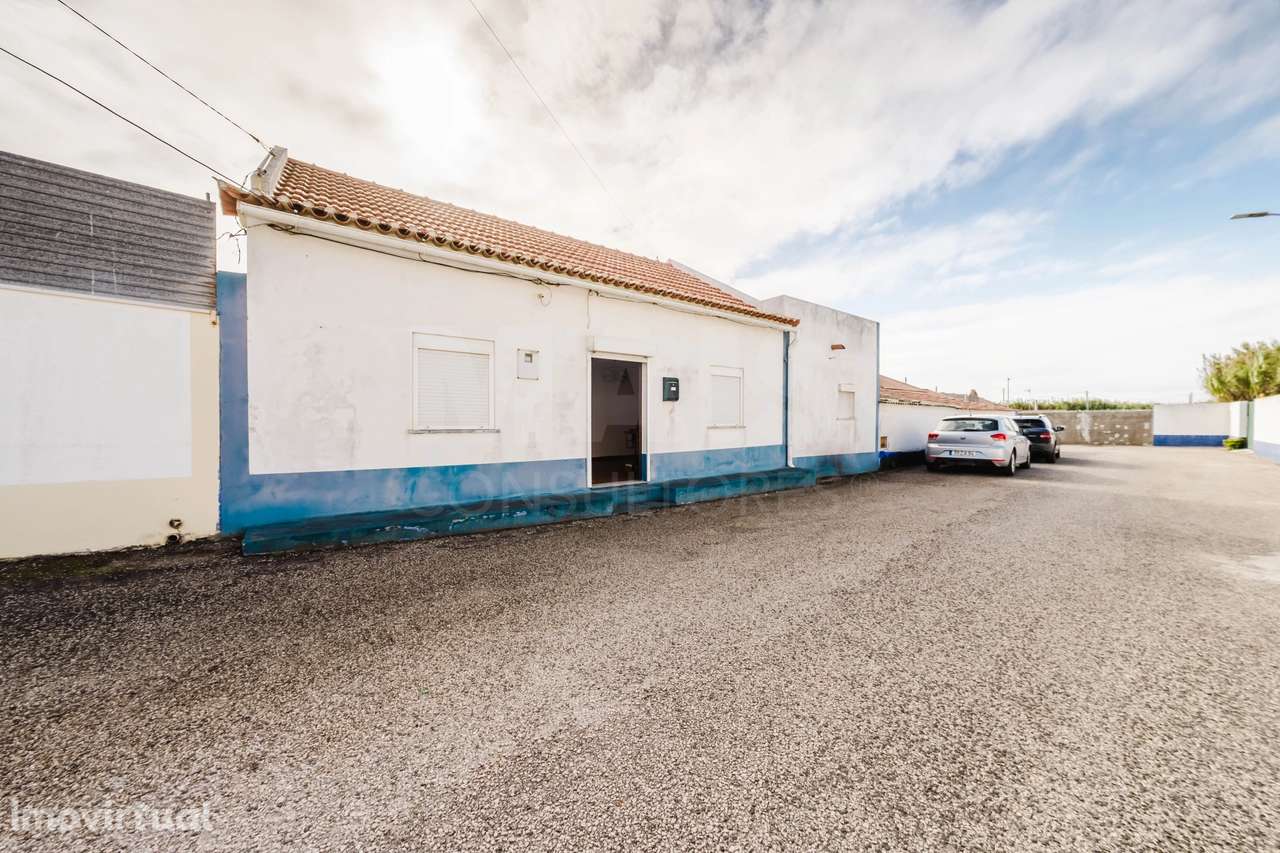 Moradia para Renovação em Ferrel - Grande imagem: 2/34