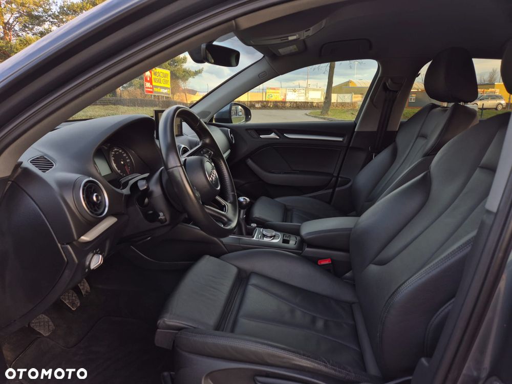 Audi A3 Sportback - 14