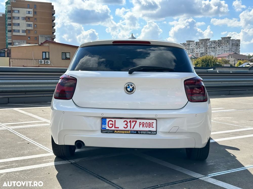 BMW Seria 1 116i - 4
