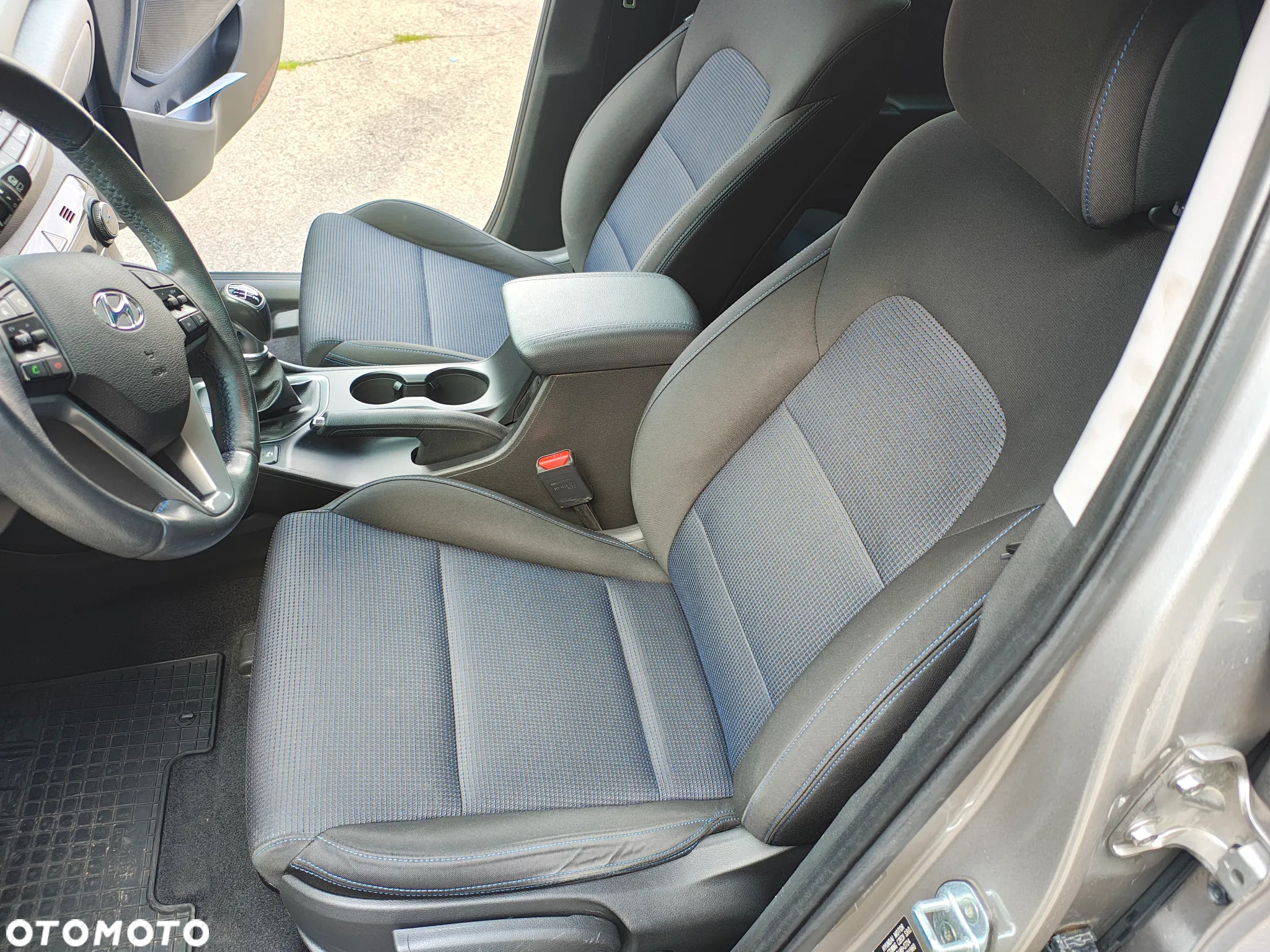 Hyundai Tucson 1.6 GDI BlueDrive Classic 2WD - 34